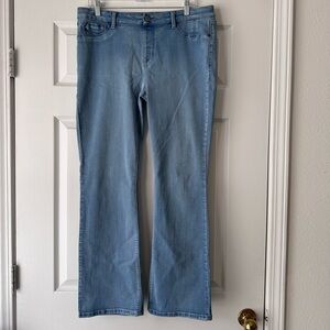 Laurie Felt Silky Baby Bell Jeans in Soft Blue